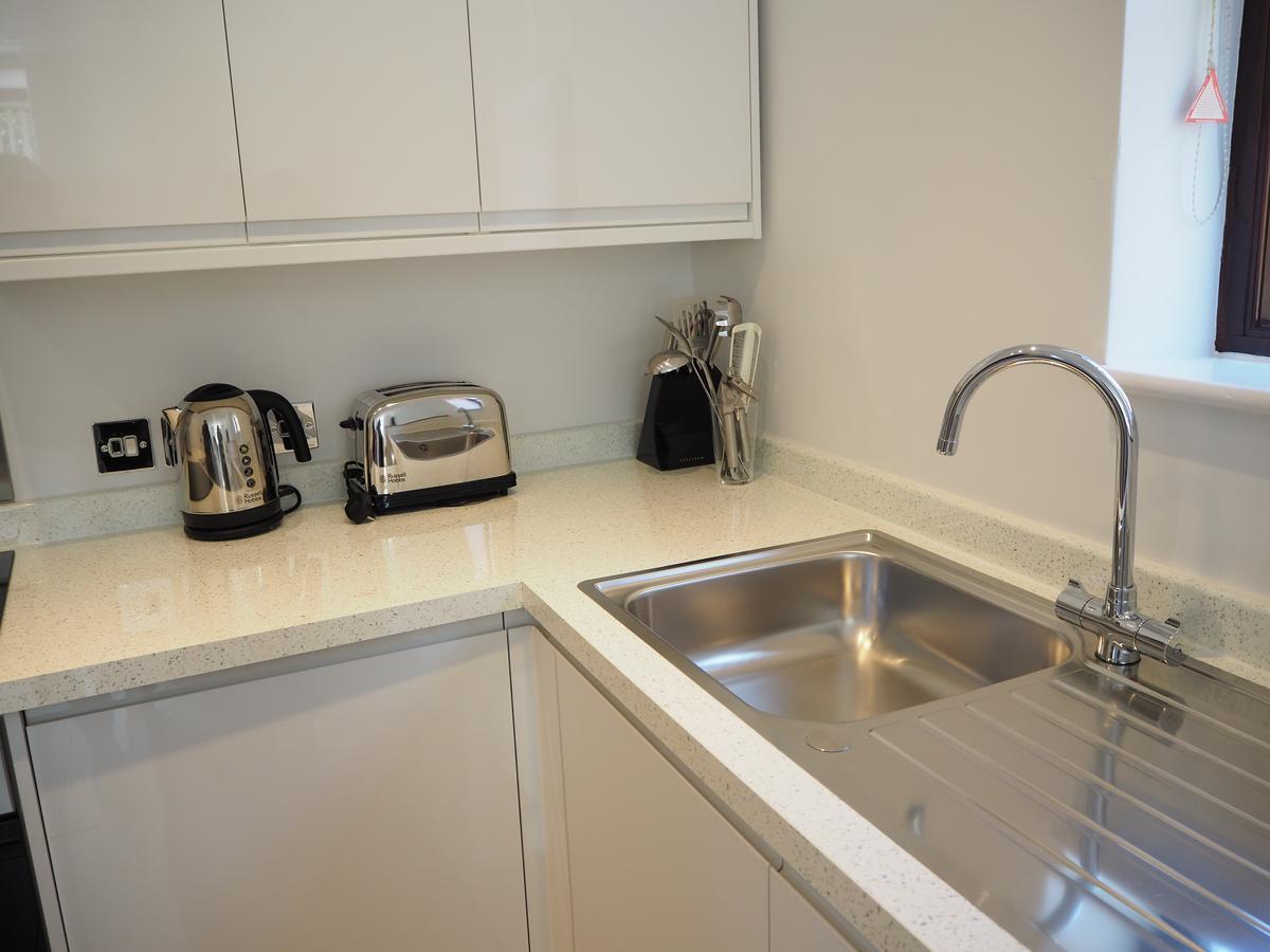 High Hedges Apartment C อ็อกซ์ฟอร์ด ภายนอก รูปภาพ